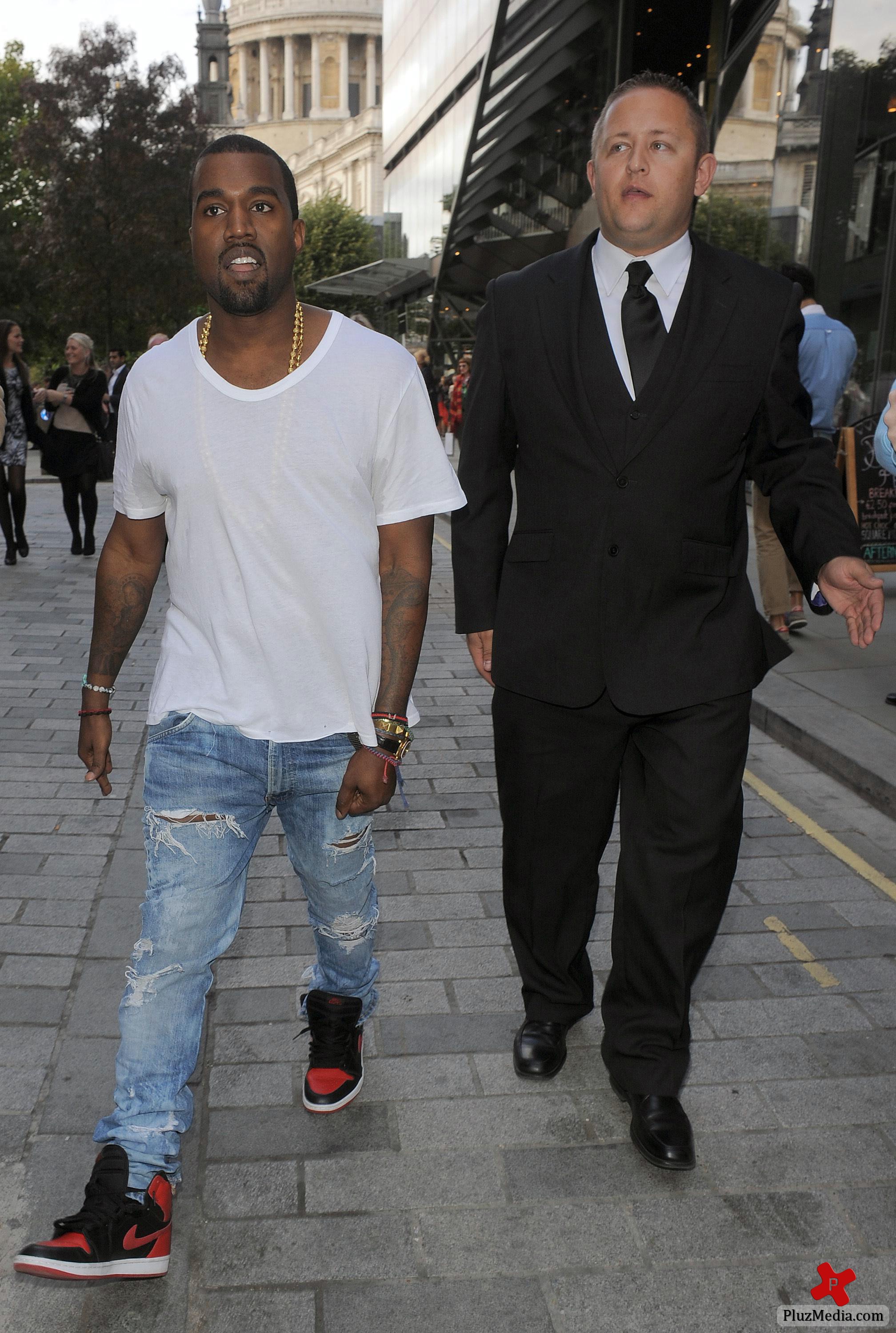 Kanye West - London Fashion Week Spring Summer 2012 - Christopher Kane - Outside | Picture 82257